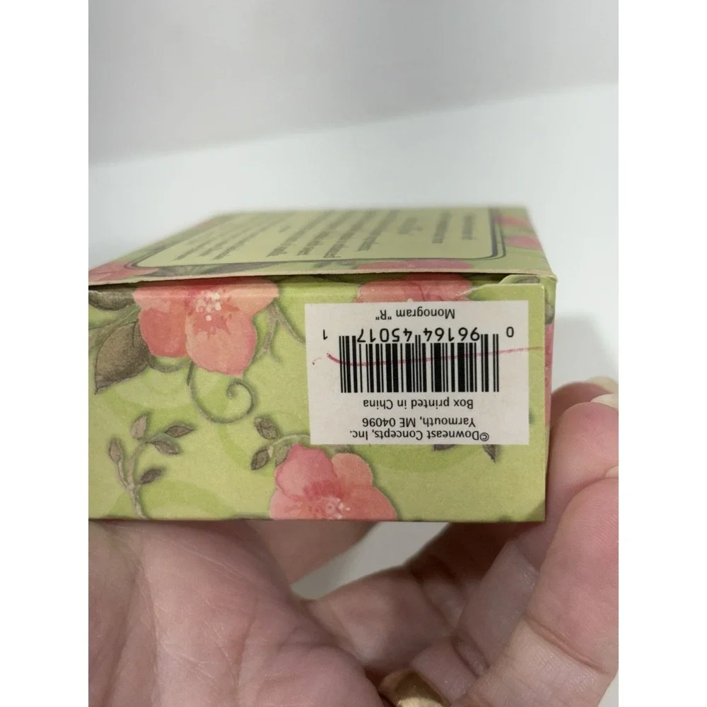 Initially Yours Letter R Fine French Milled Soap Bar 5.3pz Fine‎ Soap Bar